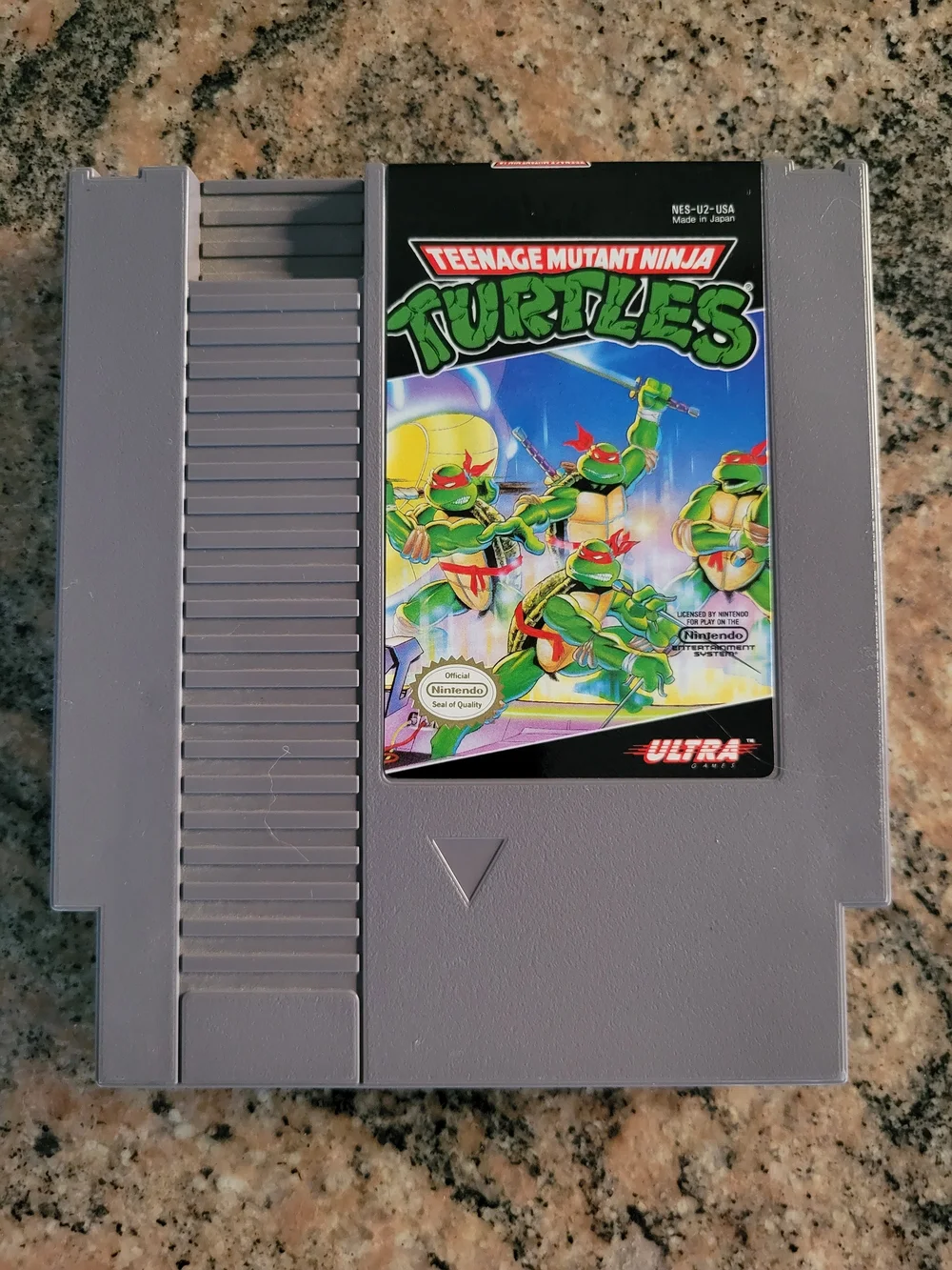 Nintendo (NES): Teenage Mutant Ninja Turtle Game with Protective Sheath & Manual